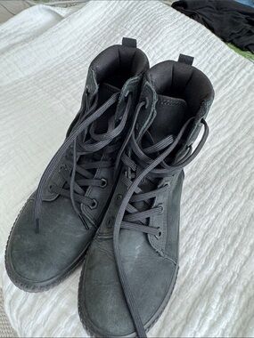 Timberland Women's Black Lace-Up Ankle Boots